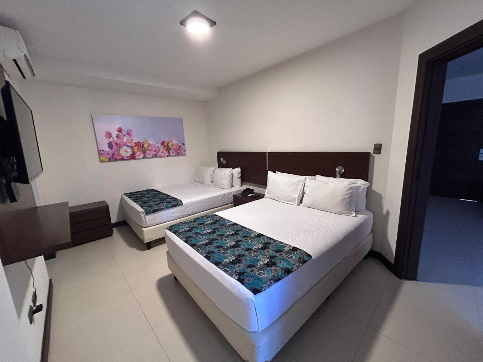Mai Suites Apart Hotel 圣克鲁斯 外观 照片
