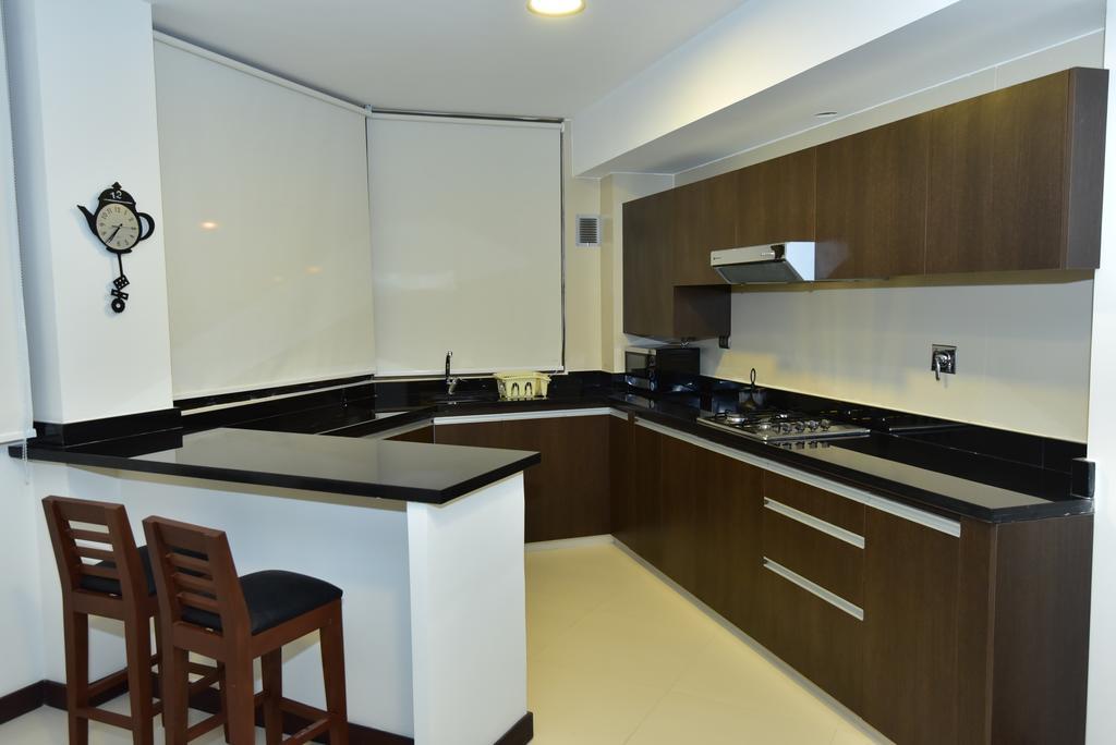 Mai Suites Apart Hotel 圣克鲁斯 外观 照片