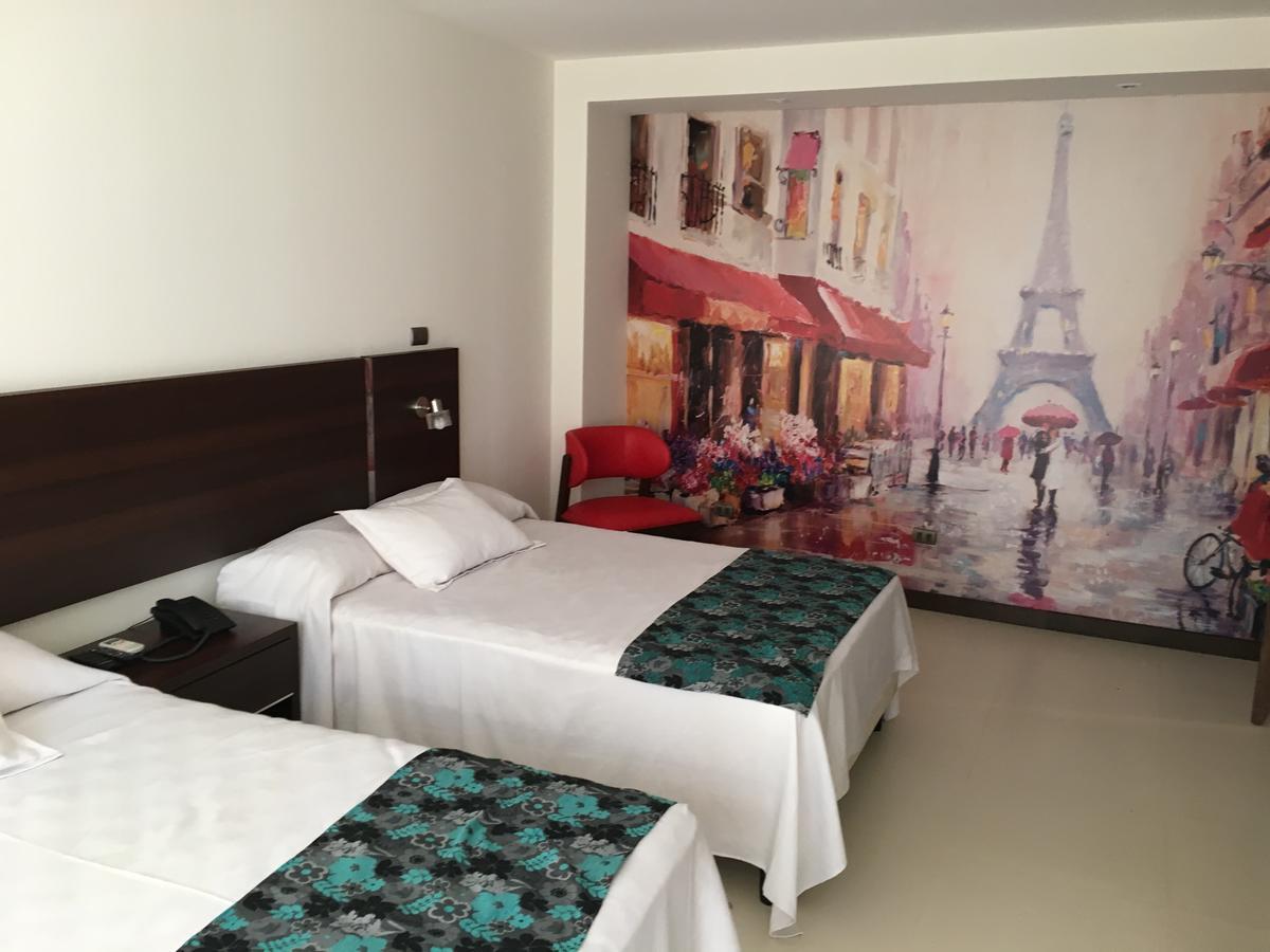 Mai Suites Apart Hotel 圣克鲁斯 外观 照片