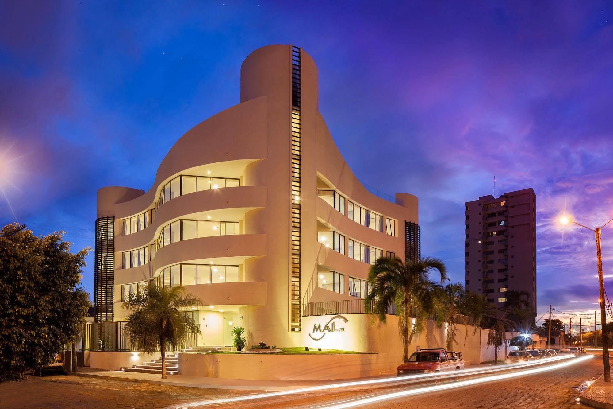 Mai Suites Apart Hotel 圣克鲁斯 外观 照片