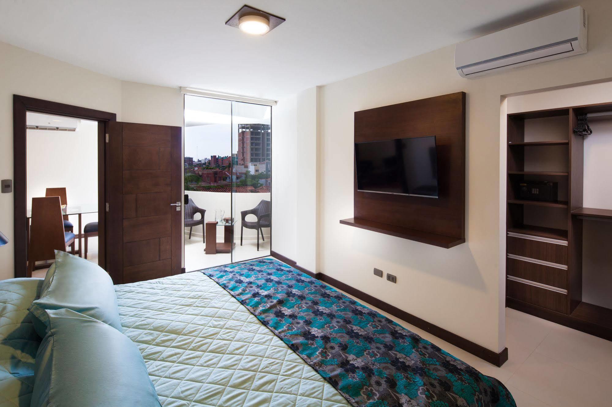 Mai Suites Apart Hotel 圣克鲁斯 外观 照片